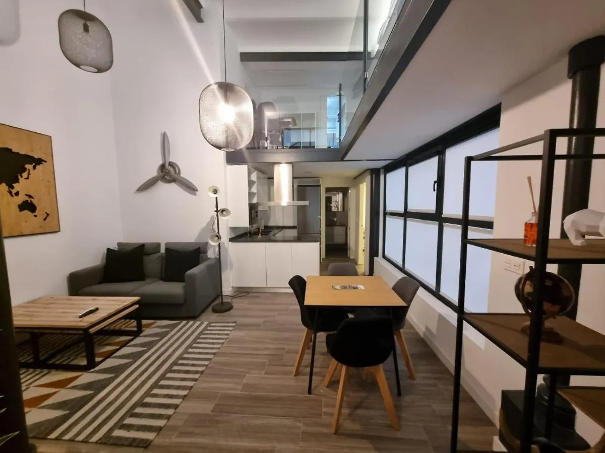 公寓 塞维利亚Duplex Moderno En Alameda公寓